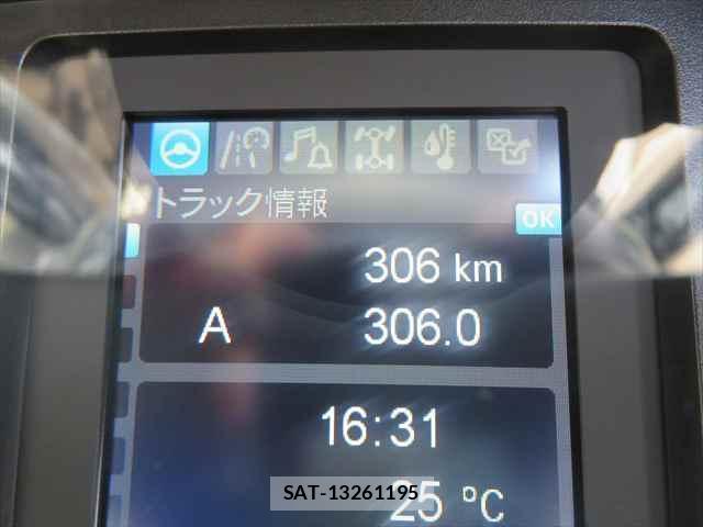 MITSUBISHI FUSO Fighter 2026-03 7800300-18