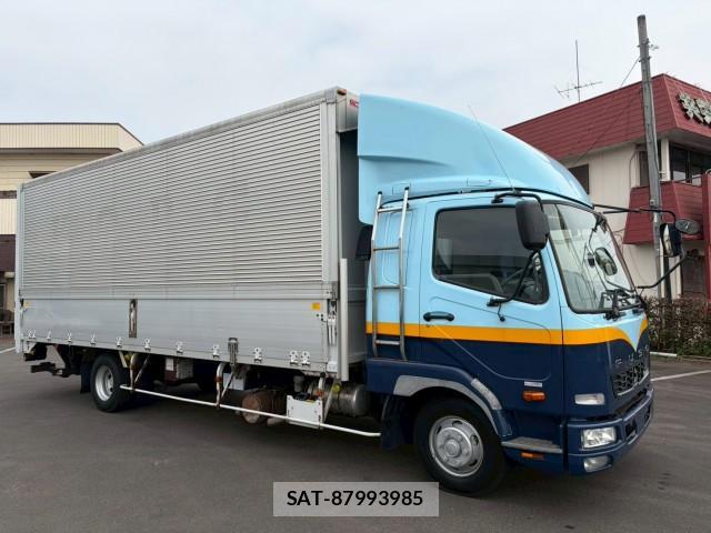 MITSUBISHI FUSO Fighter 2013-08 7805643-3
