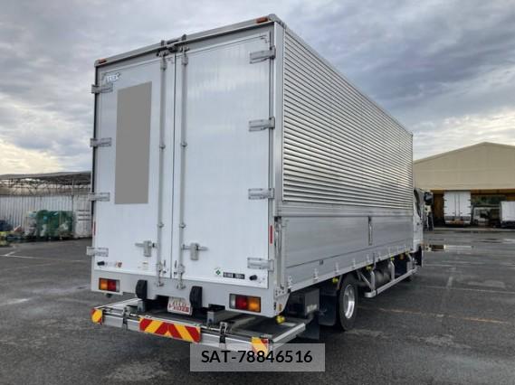 MITSUBISHI FUSO Fighter 2021 7808098-1