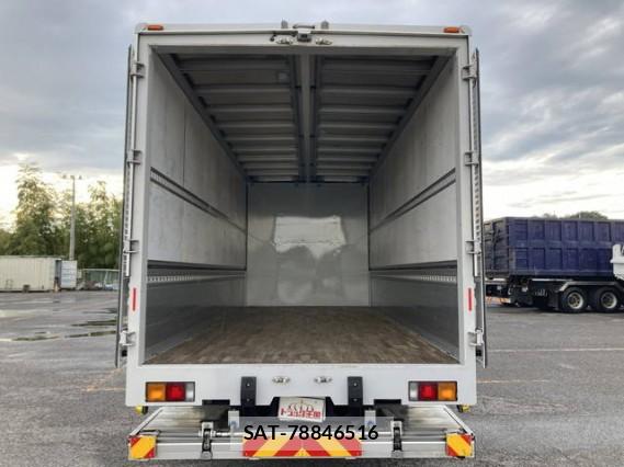 MITSUBISHI FUSO Fighter 2021 7808098-15