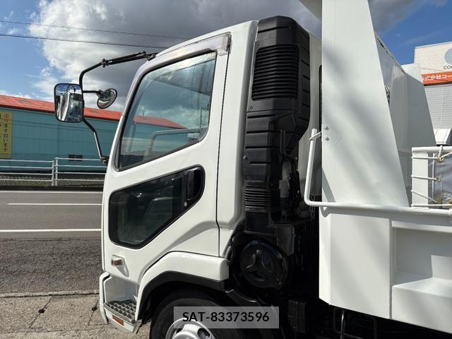 MITSUBISHI FUSO Fighter 2011-11 7809591-16