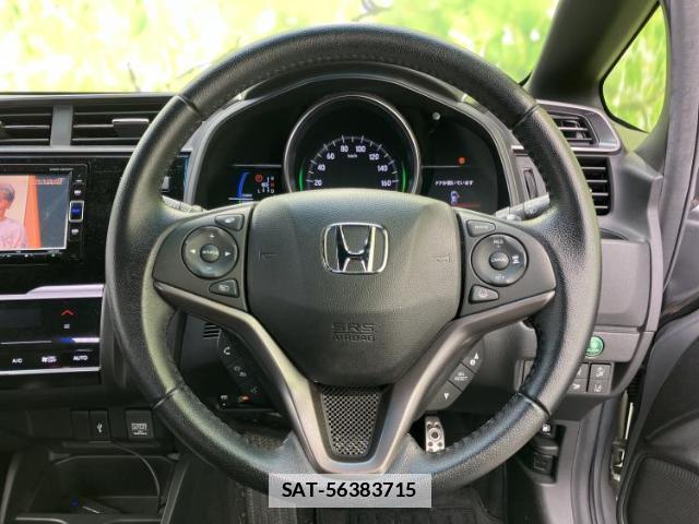 Honda FIT HYBRID 2019-08 7795274-14