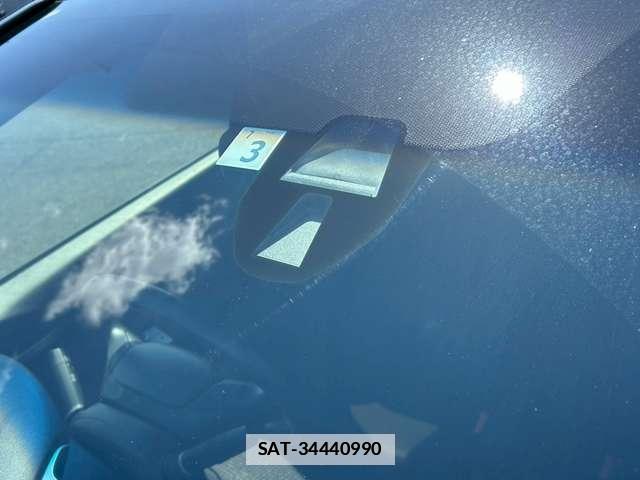 Honda FIT HYBRID 2017-03 7795684-10
