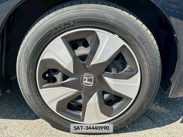 Honda FIT HYBRID 2017-03 7795684-14