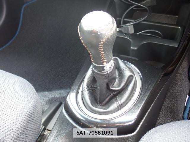 Honda FIT HYBRID 2012-06 7796062-15