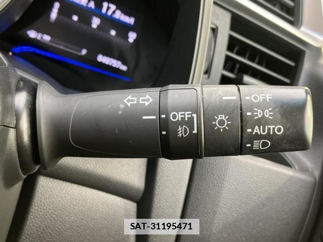 Honda FIT HYBRID 2016-10 7796574-14