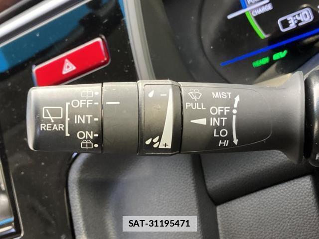 Honda FIT HYBRID 2016-10 7796574-15
