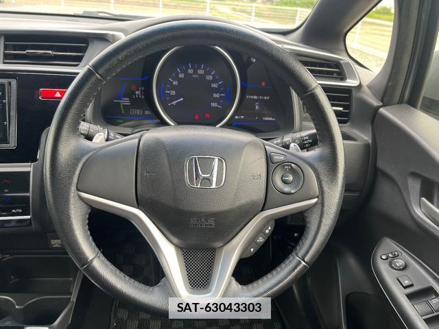 Honda FIT HYBRID 2013-11 7797220-16