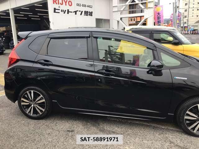 Honda FIT HYBRID 2018-03 7797577-18