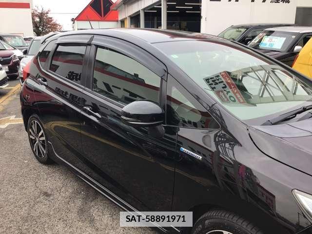Honda FIT HYBRID 2018-03 7797577-19