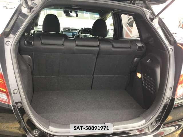 Honda FIT HYBRID 2018-03 7797577-7