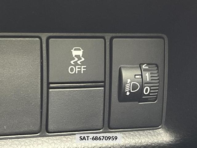 Honda FIT HYBRID 2023-04 7798041-16