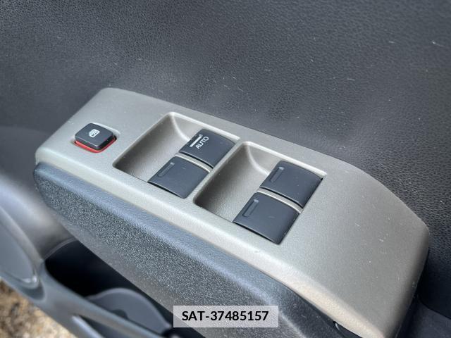 Honda FIT HYBRID 2011-03 7798317-19