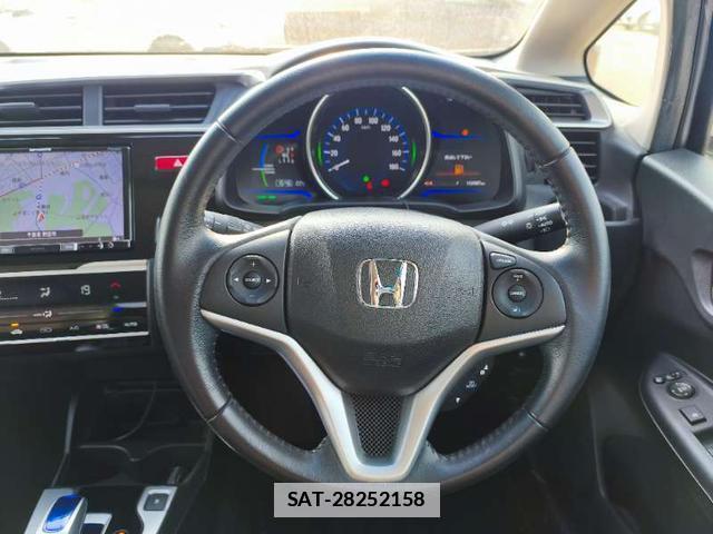 Honda FIT HYBRID 2015-02 7798532-18