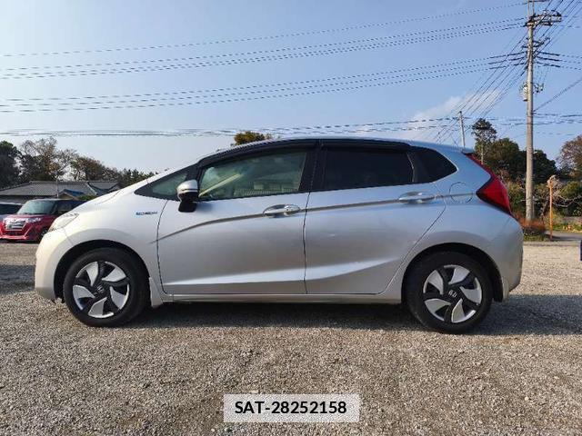 Honda FIT HYBRID 2015-02 7798532-2