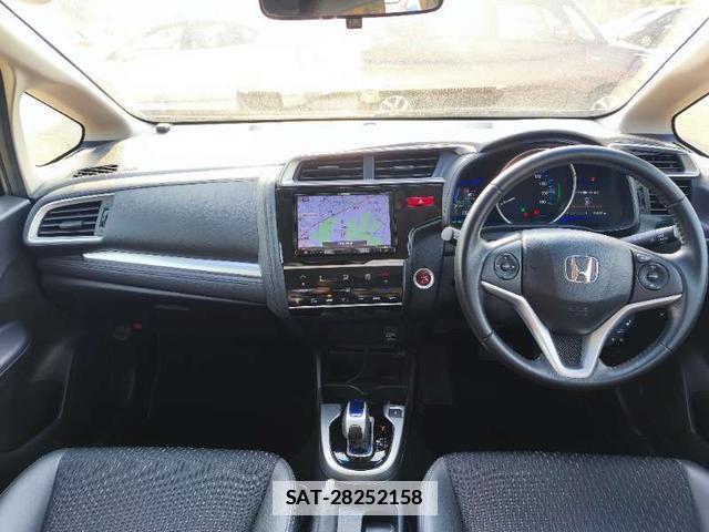 Honda FIT HYBRID 2015-02 7798532-7