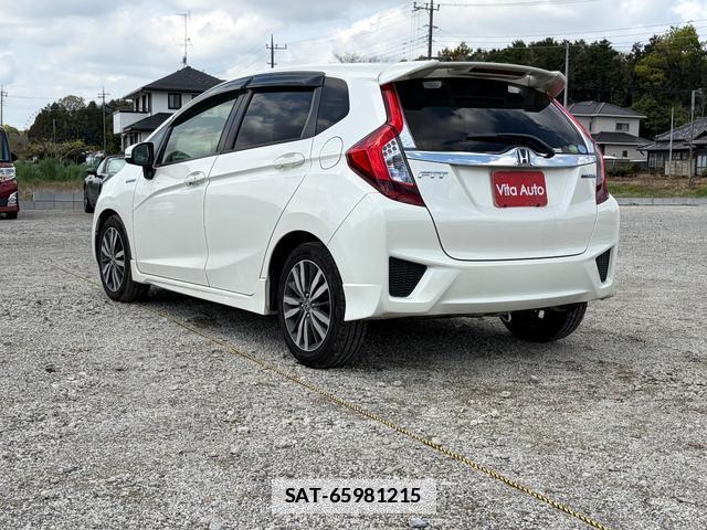 Honda FIT HYBRID 2013-10 7798534-17