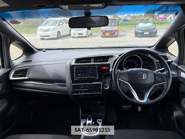 Honda FIT HYBRID 2013-10 7798534-6
