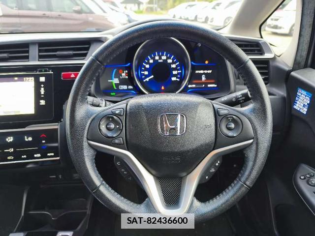 Honda FIT HYBRID 2013-11 7798537-18