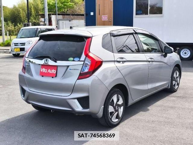 Honda FIT HYBRID 2015-01 7798545-13