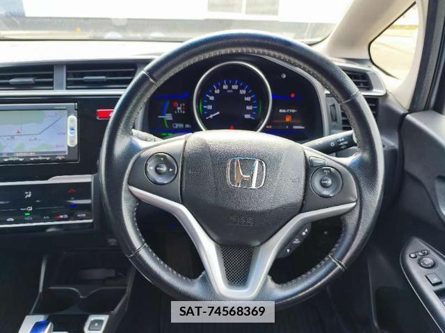 Honda FIT HYBRID 2015-01 7798545-18