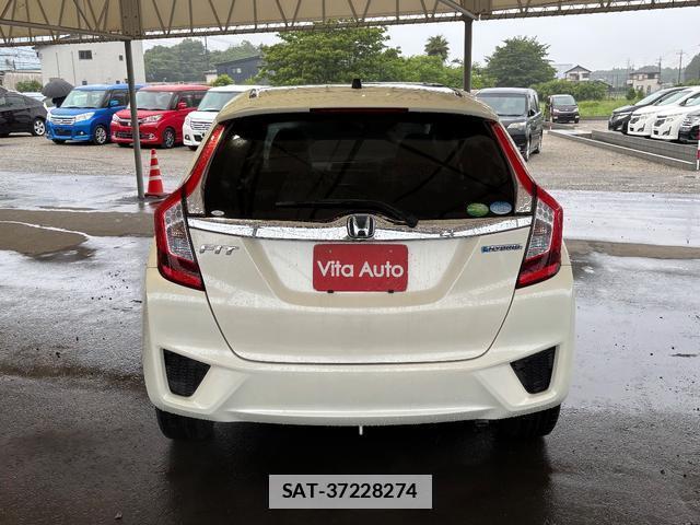 Honda FIT HYBRID 2014-04 7798553-10