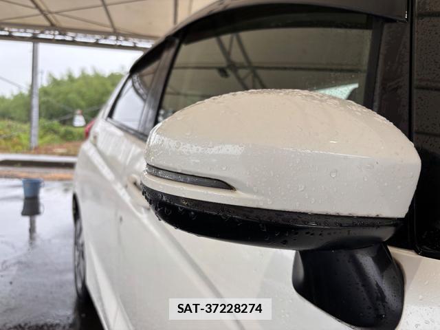 Honda FIT HYBRID 2014-04 7798553-5