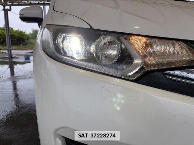 Honda FIT HYBRID 2014-04 7798553-7