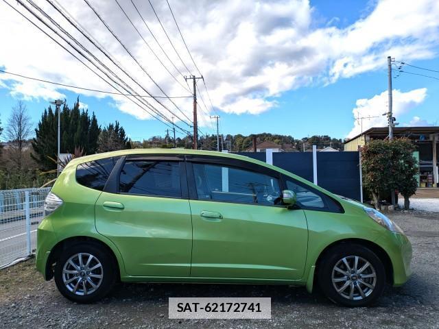 Honda FIT HYBRID 2011-09 7800287-8