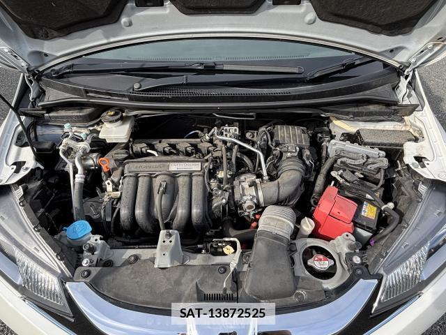 Honda FIT HYBRID 2016-10 7800372-7