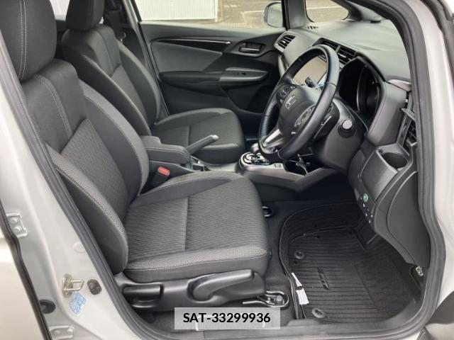 Honda FIT HYBRID 2019-04 7800647-4