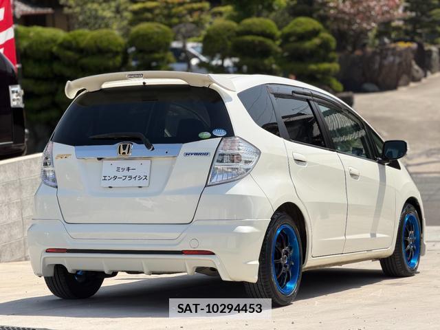 Honda FIT HYBRID 2011-10 7801019-4