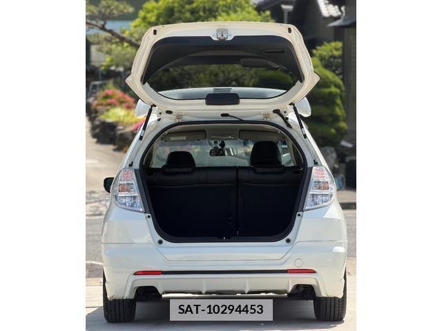 Honda FIT HYBRID 2011-10 7801019-5