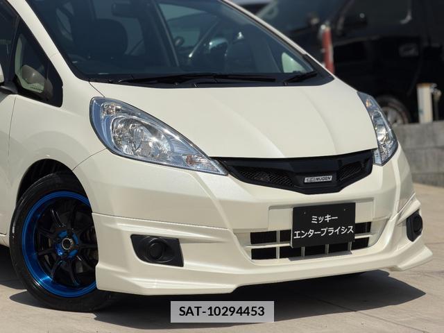 Honda FIT HYBRID 2011-10 7801019-6