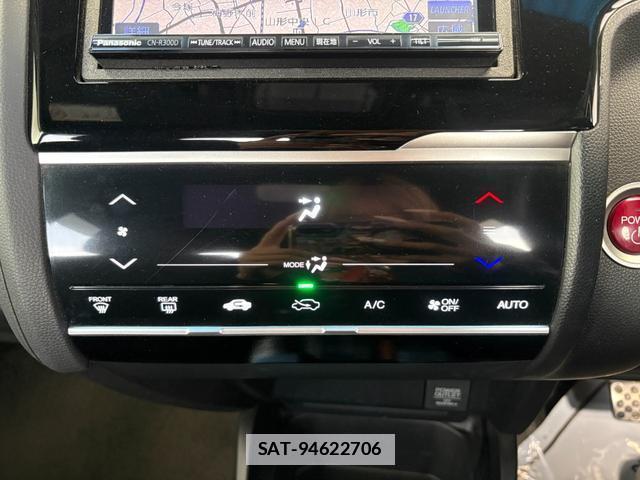 Honda FIT HYBRID 2015-04 7801948-12