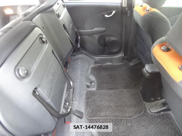 Honda FIT HYBRID 2012-09 7805169-13
