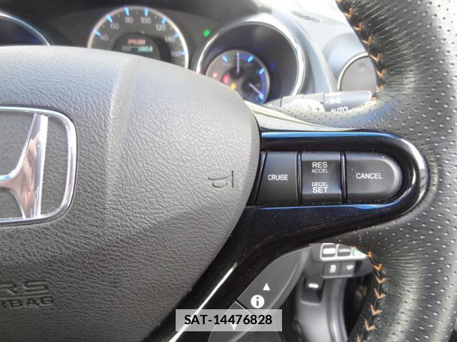 Honda FIT HYBRID 2012-09 7805169-7