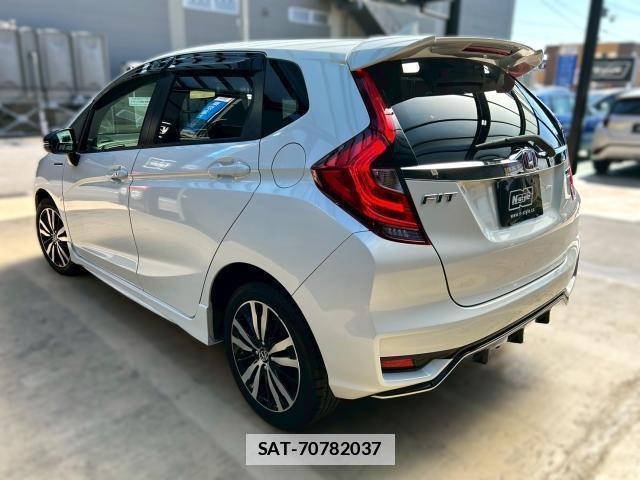 Honda FIT HYBRID 2019-12 7805694-11