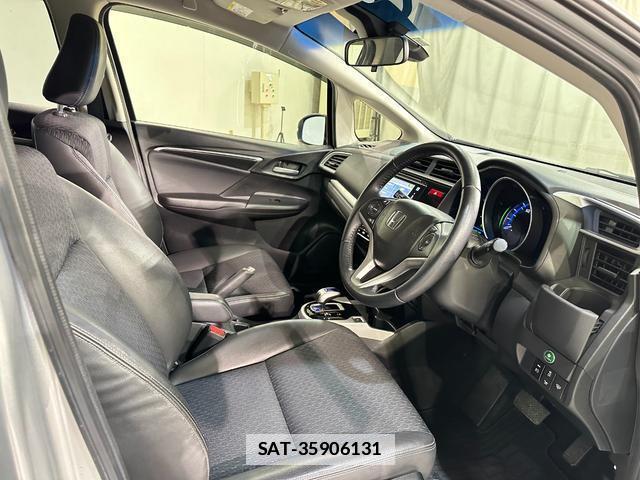 Honda FIT HYBRID 2014-12 7806879-10