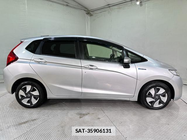 Honda FIT HYBRID 2014-12 7806879-13