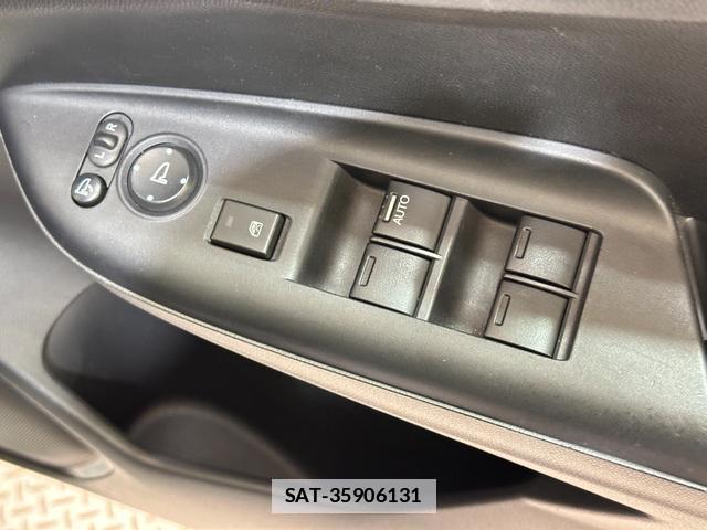 Honda FIT HYBRID 2014-12 7806879-9