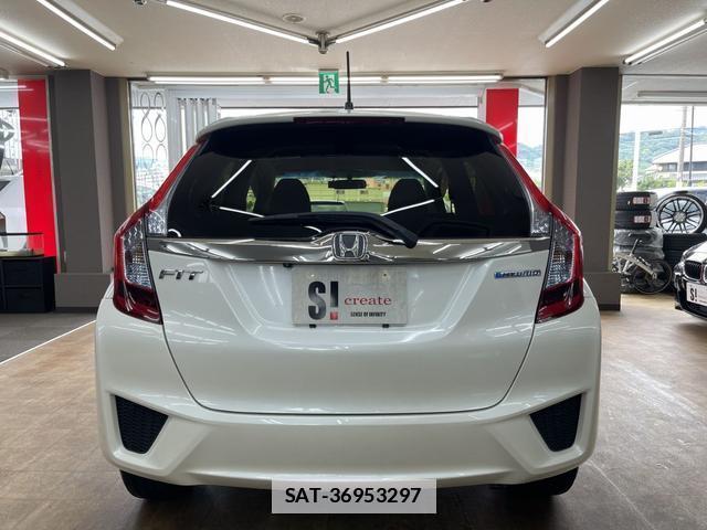 Honda FIT HYBRID 2016-08 7807180-3