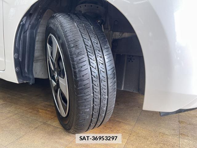 Honda FIT HYBRID 2016-08 7807180-4