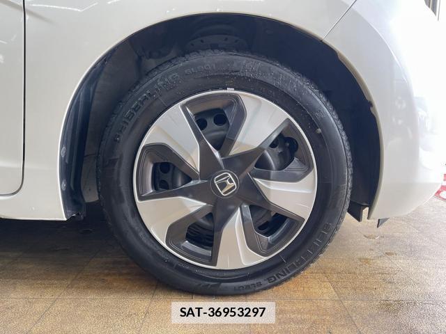 Honda FIT HYBRID 2016-08 7807180-5