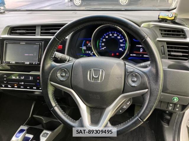Honda FIT HYBRID 2017-05 7808033-13