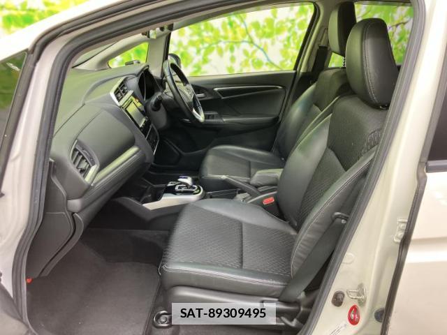 Honda FIT HYBRID 2017-05 7808033-6