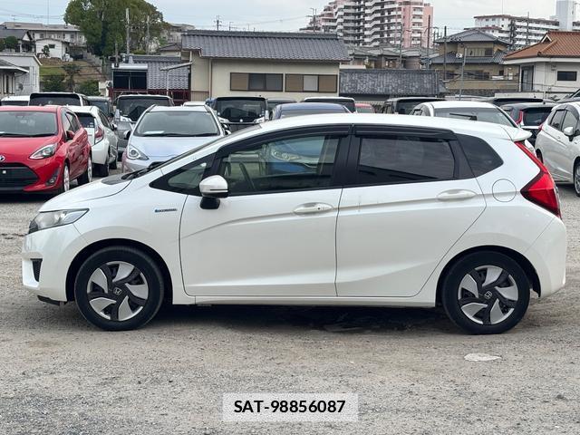 Honda FIT HYBRID 2013-09 7808480-15