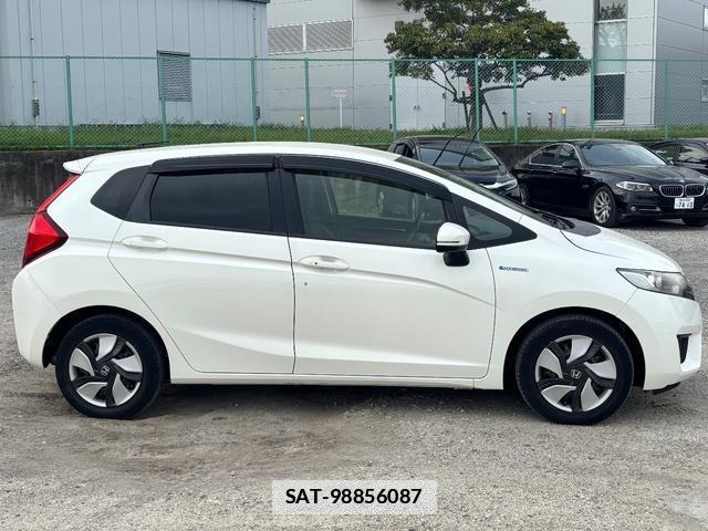 Honda FIT HYBRID 2013-09 7808480-2