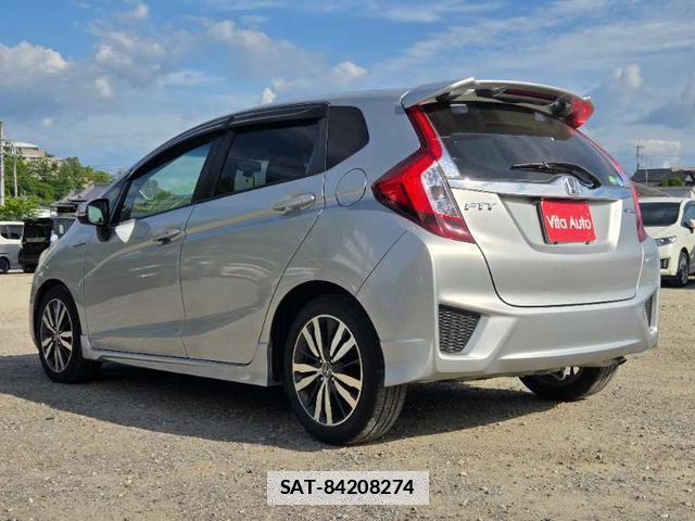 Honda FIT HYBRID 2014-04 7808498-17
