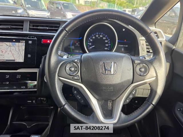 Honda FIT HYBRID 2014-04 7808498-18
